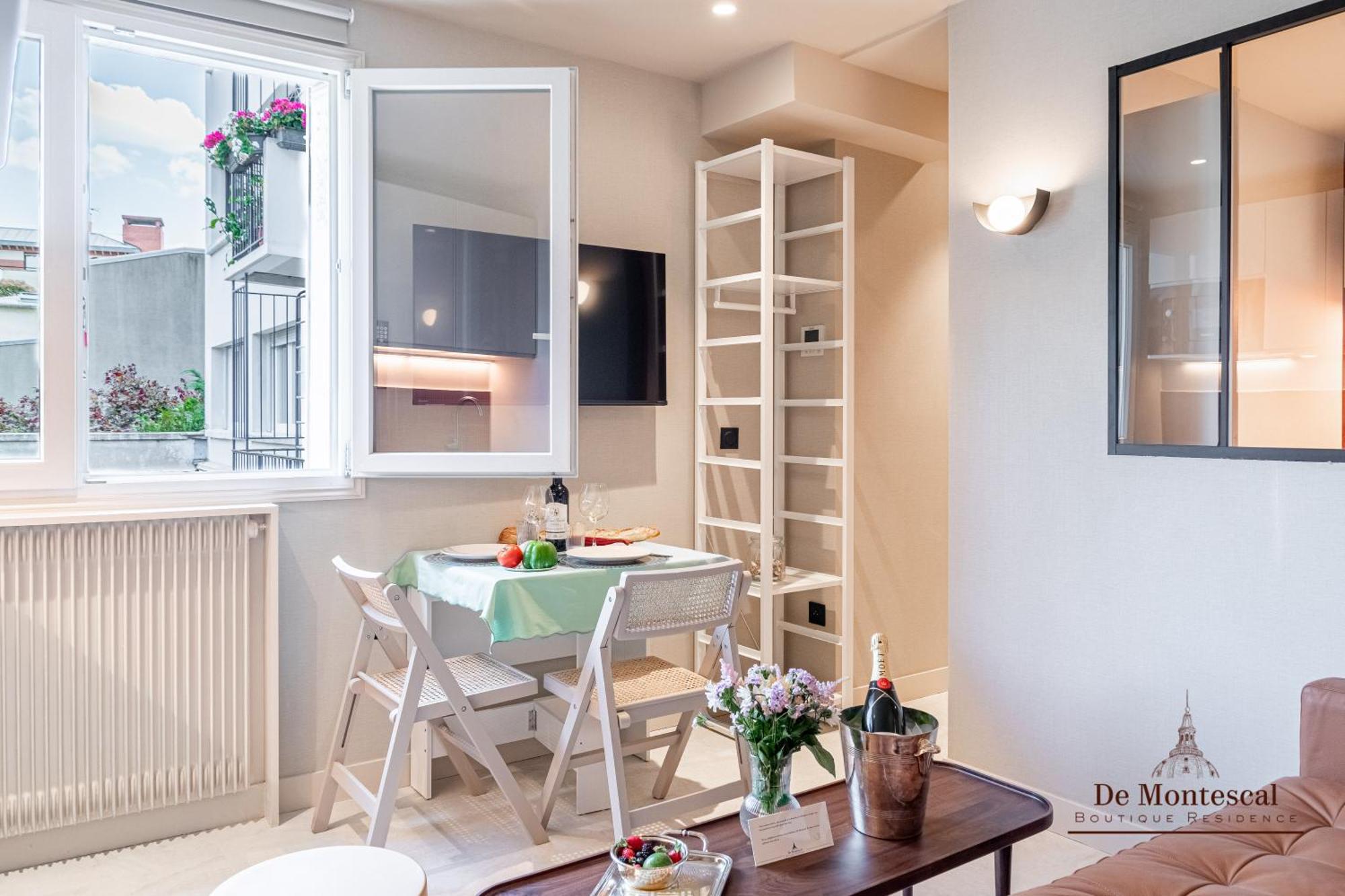 De Montescal Montparnasse Ac Appartment In A Prime Location 22 -36M2 Paris Exterior photo